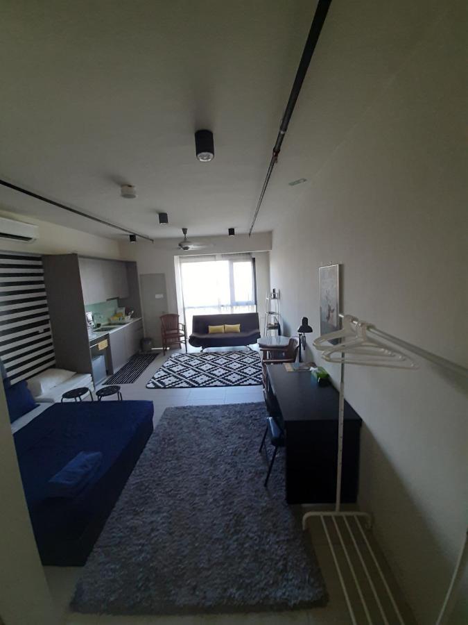 Mufasa Suites At Tamarind Suites With Wifi Netflix Coway Level 8 Cyber Dzsaja Kültér fotó