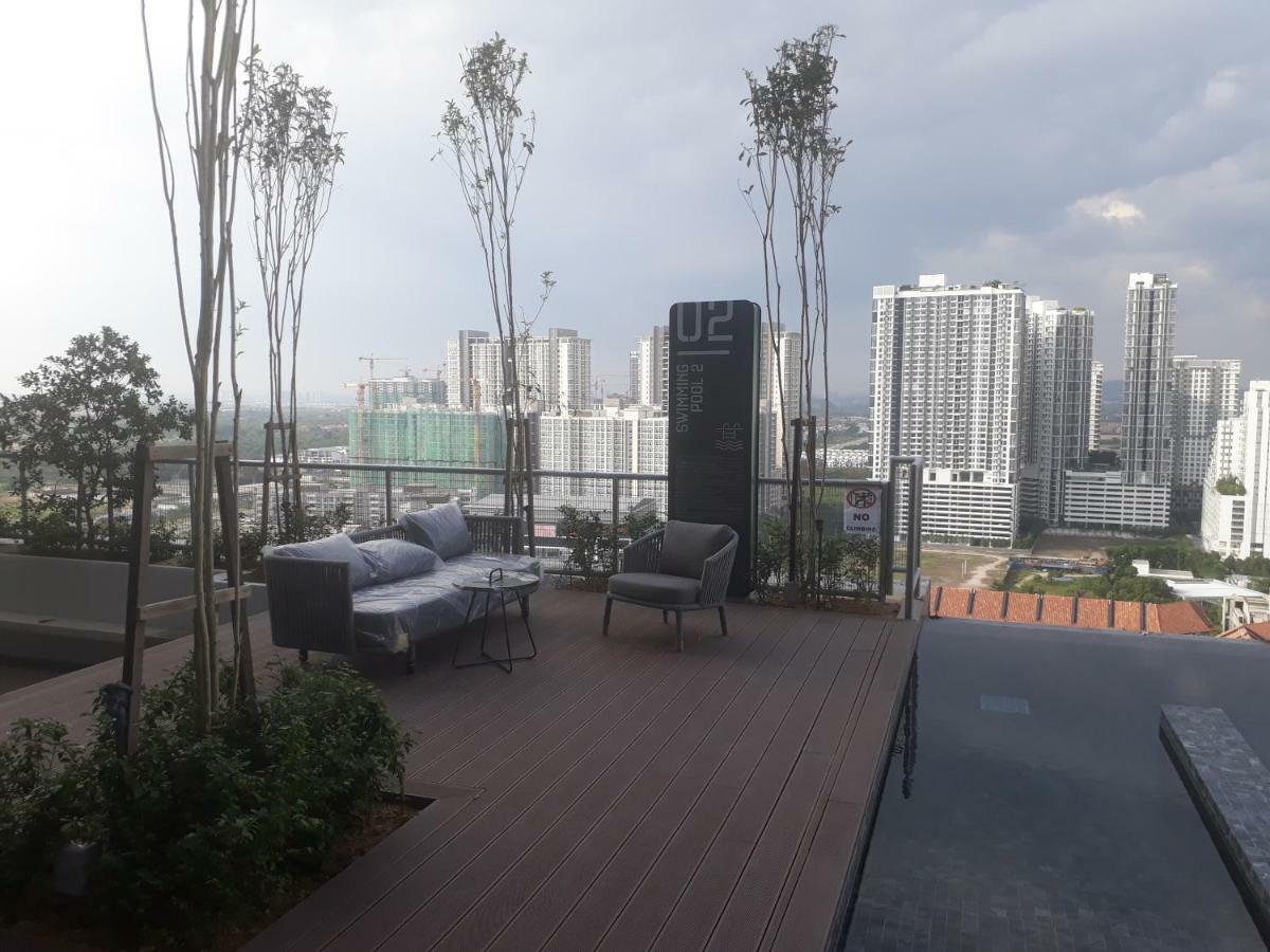Mufasa Suites At Tamarind Suites With Wifi Netflix Coway Level 8 Cyber Dzsaja Kültér fotó